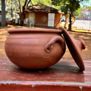 Handcrafted Terracotta Cooking Pot with Handles & Lid – 10 Inch Traditional Earthen Clay Pot