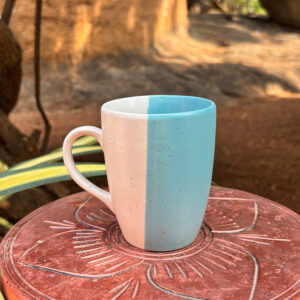Modern Dual-Tone Ceramic Mug – 4.5-Inch Minimalist Design