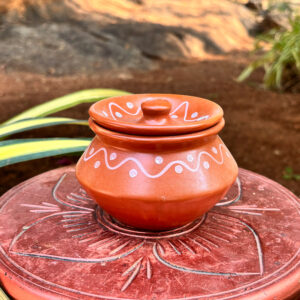 Traditional Terracotta Storage Pot with Lid – 3-Inch Hand-Painted Clay Jar