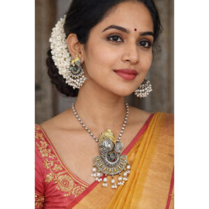 Divine Ganesha Dual-Tone Temple Pendant Set